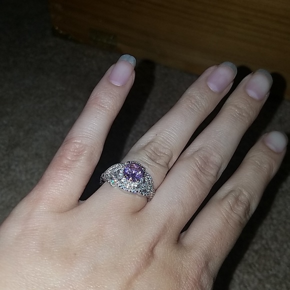 Pink ring - Picture 3 of 5